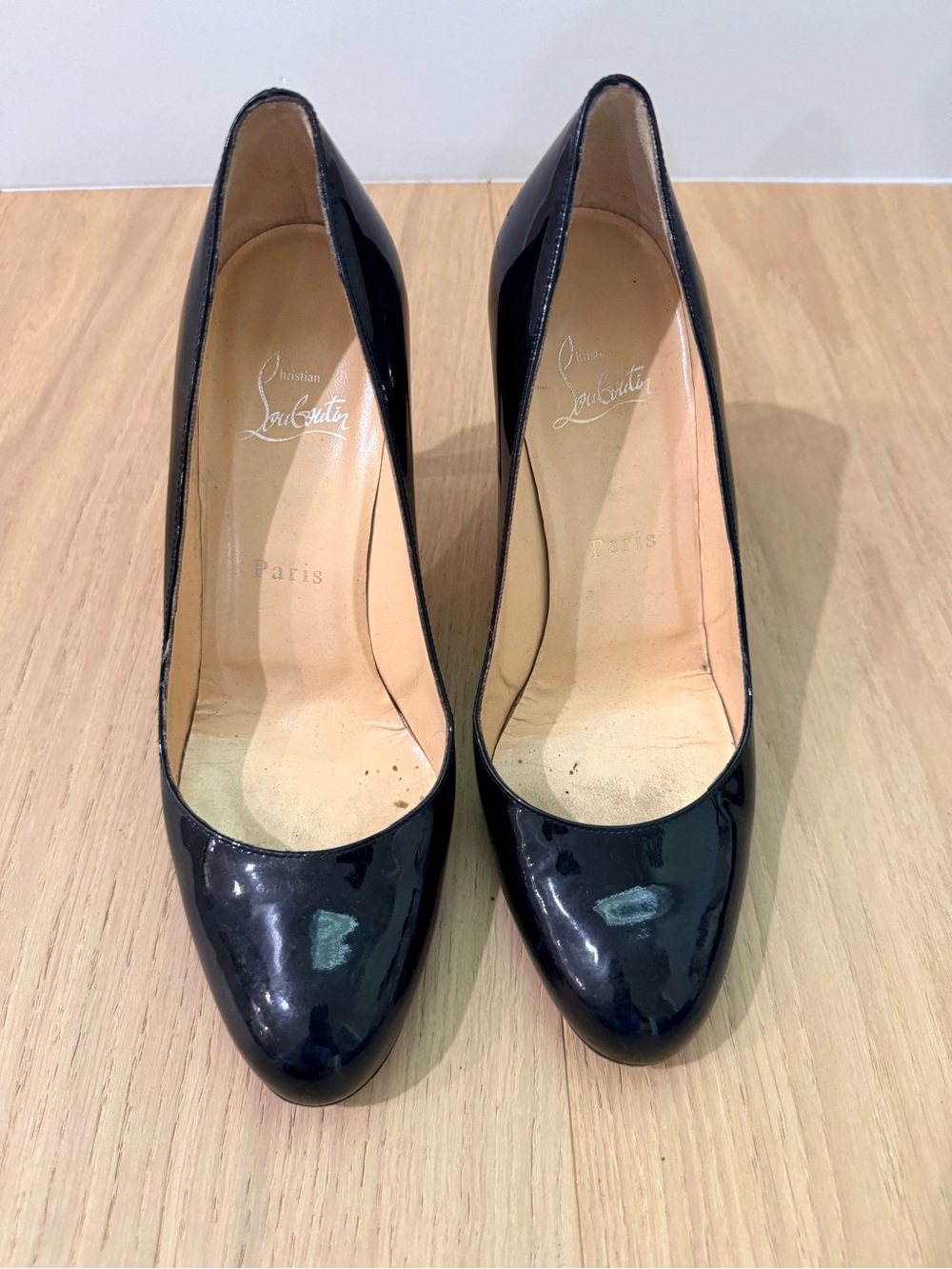 Christian Louboutin Black Patent Leather Classic Pump Size 38